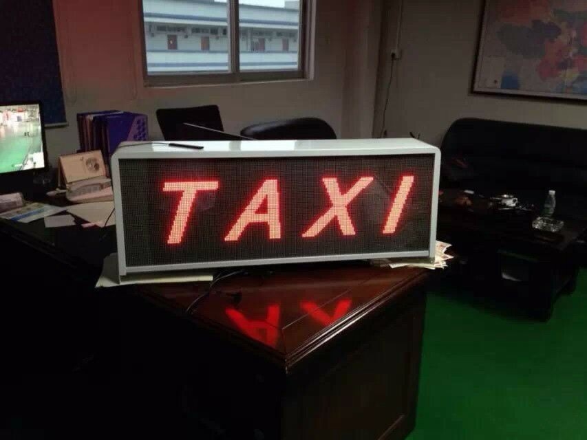 4G Vehicle LED Sign Solutions High Performance With Car LED Wireless Control